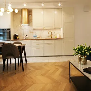 https://irs-royal-apartments-apartamenty-irs-sopockie-kamienice.gdanskhotel.org