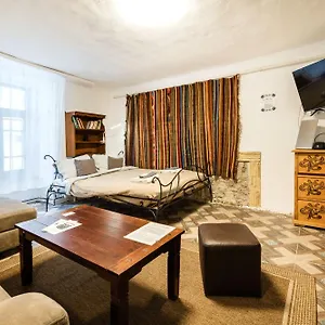 https://gul-baba-saray-apartments.inbudapesthotels.com